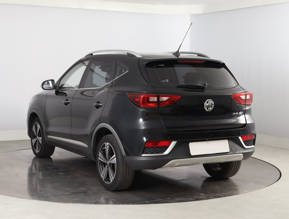 MG ZS SUV