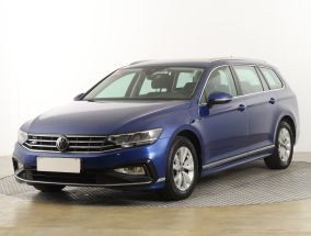 Volkswagen Passat - 2022