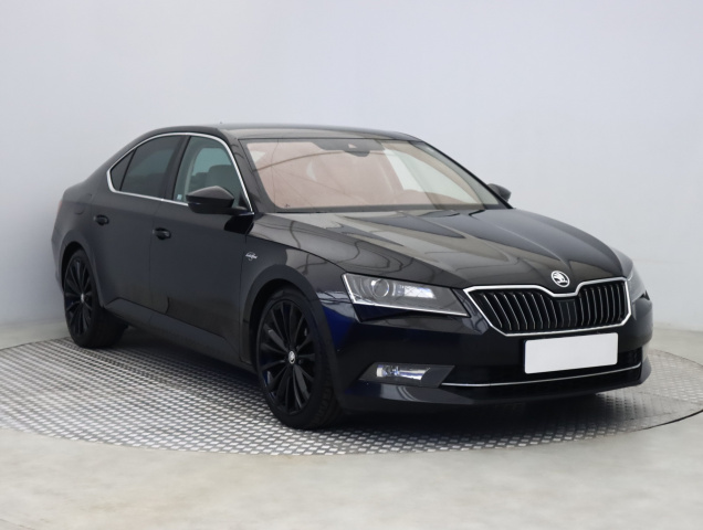 Škoda Superb 2017