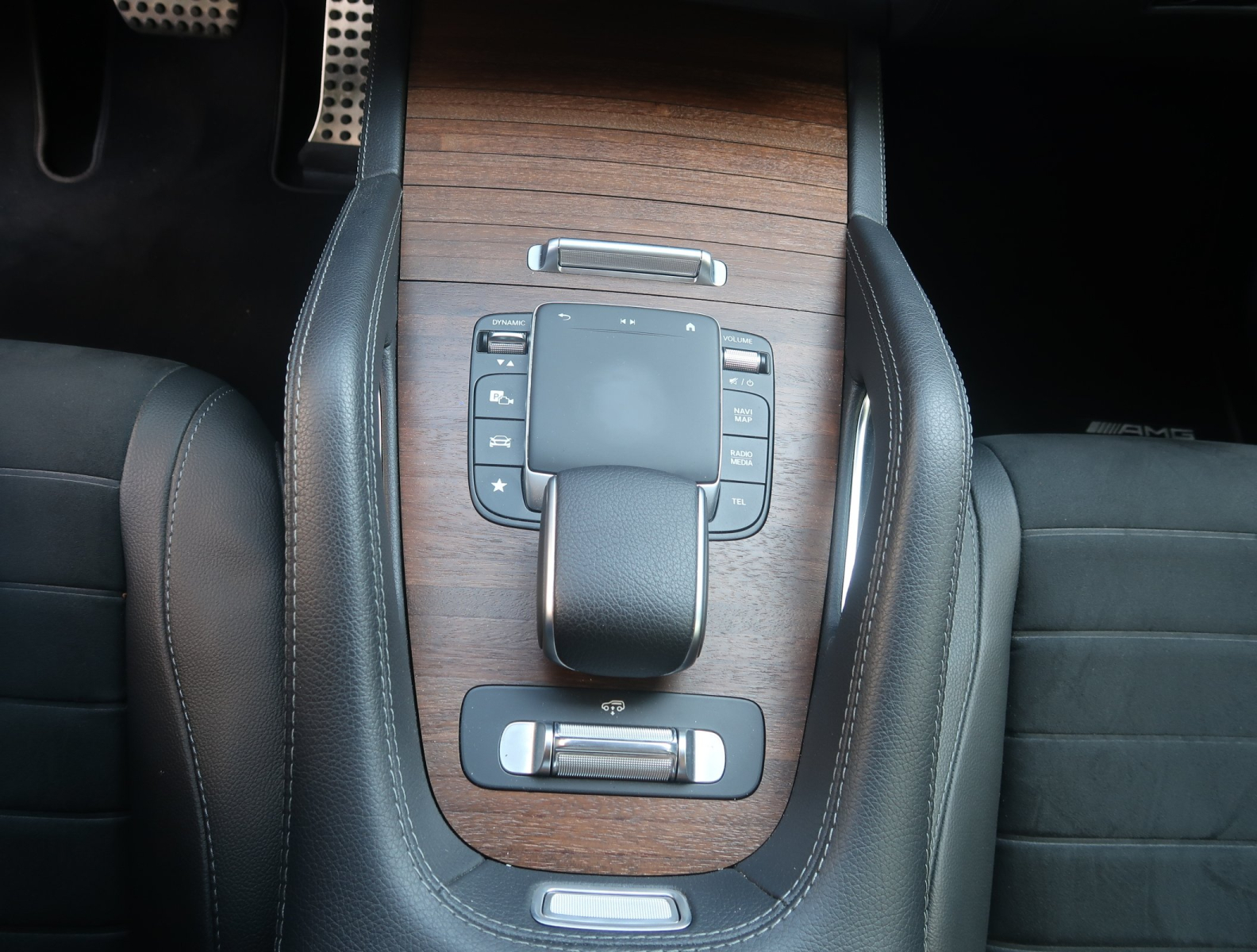 Mercedes-Benz GLE - 2021