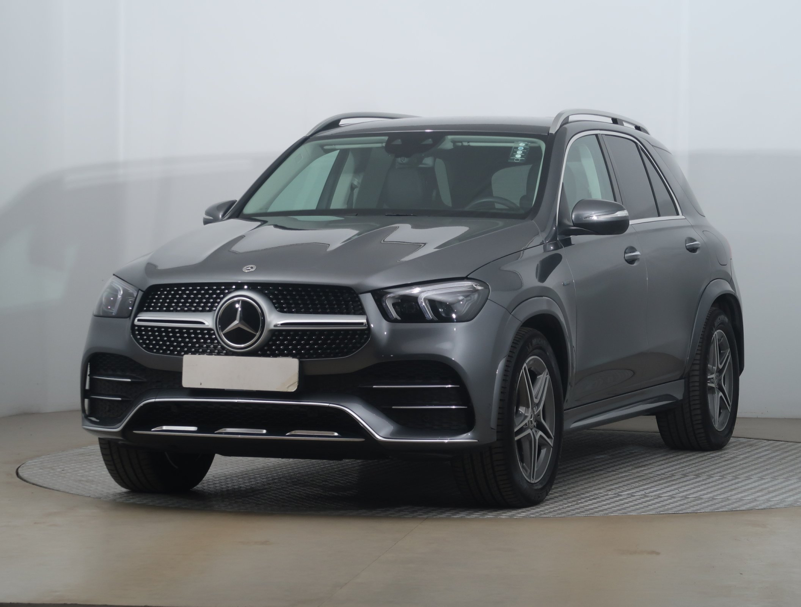 Mercedes-Benz GLE - 2021