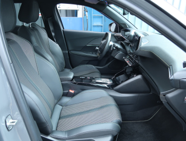 Peugeot 2008 - 2024