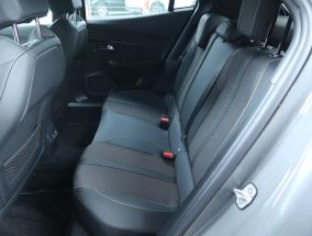 Peugeot 2008 - 2024