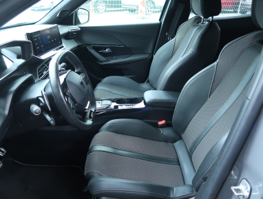Peugeot 2008 - 2024
