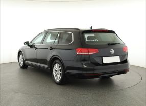 Volkswagen Passat - 2015
