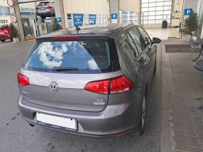 Volkswagen Golf - 2017
