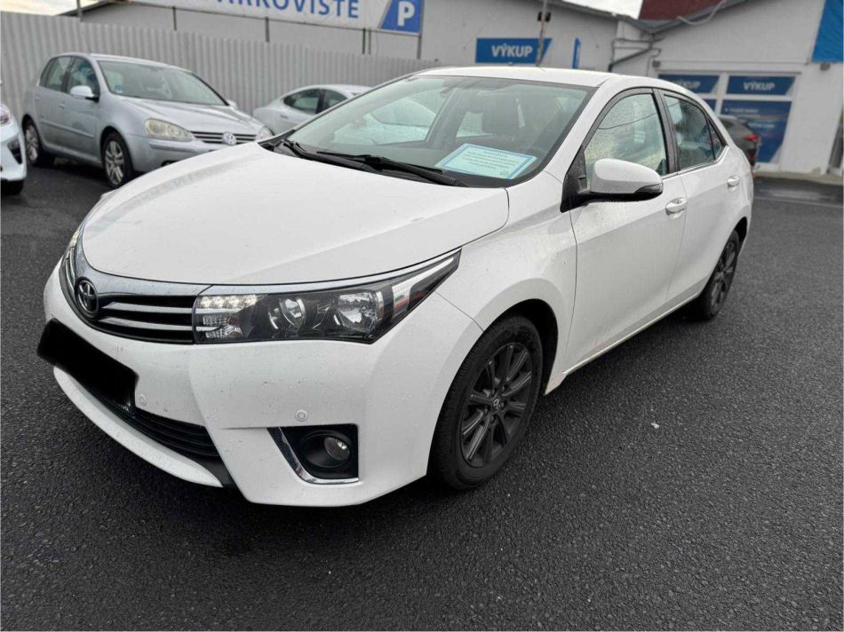 Toyota Corolla - 2016