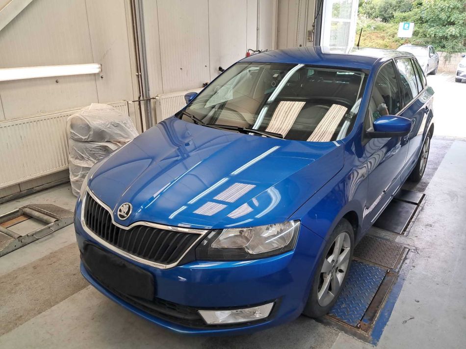 Skoda Rapid Spaceback - 2015
