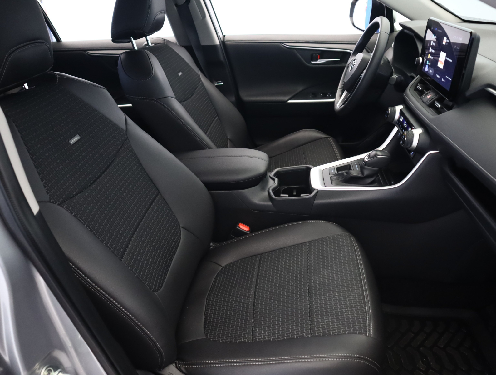 Toyota RAV 4 - 2023