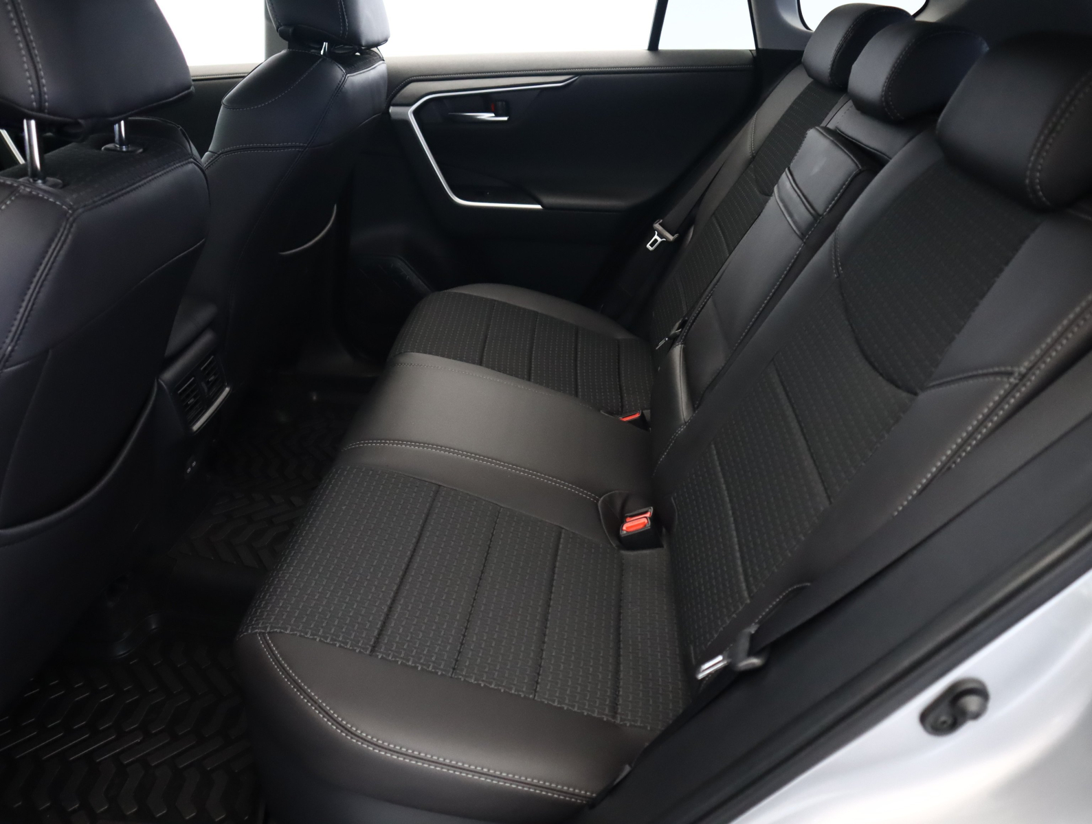 Toyota RAV 4 - 2023