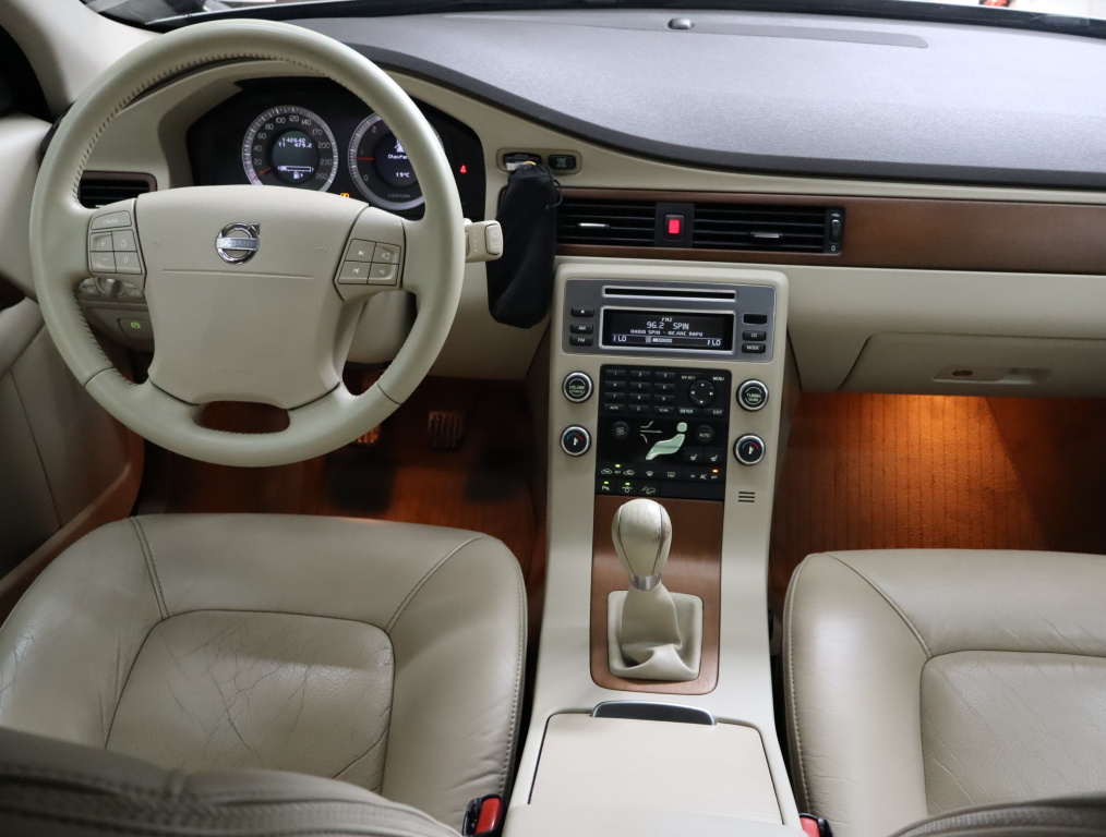 Volvo XC70