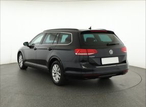 Volkswagen Passat - 2016