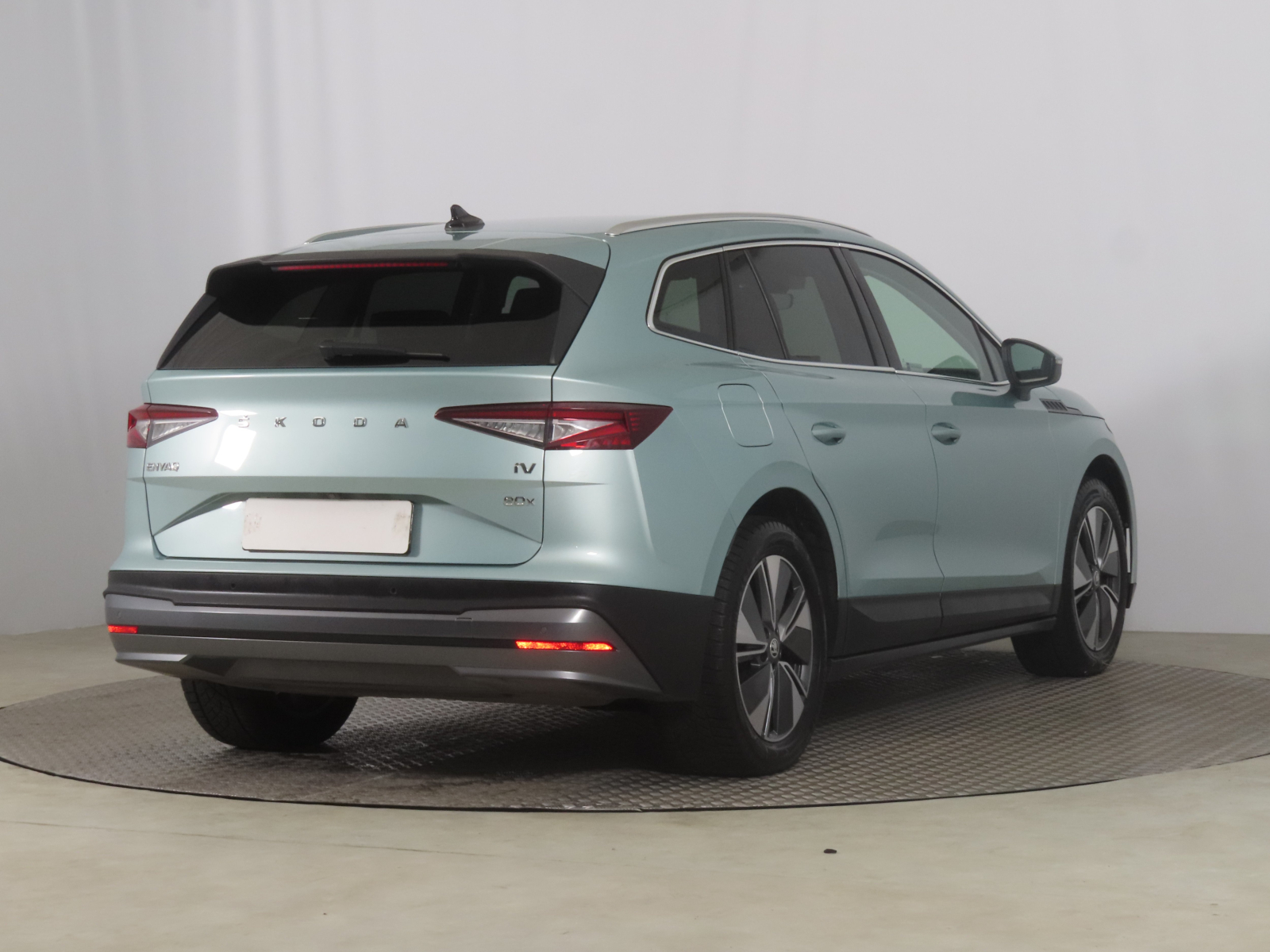Škoda Enyaq - 2023