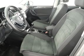 Volkswagen Tiguan - 2018