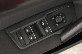 Volkswagen Tiguan - 2018