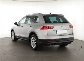 Volkswagen Tiguan - 2018