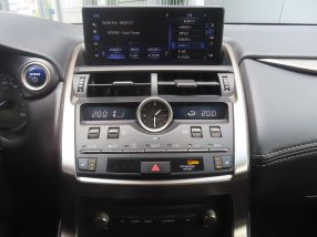 Lexus NX - 2019