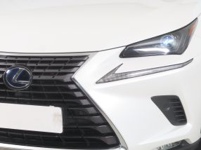Lexus NX - 2019
