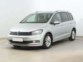 Volkswagen Touran - 2016