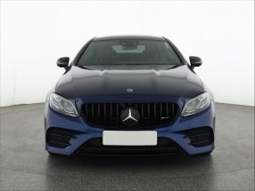 Mercedes-Benz E - 2020