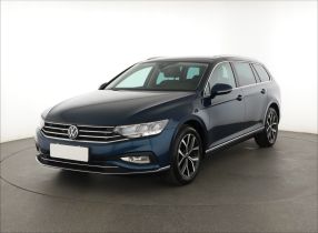 Volkswagen Passat - 2022