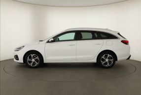 Hyundai i30 - 2022