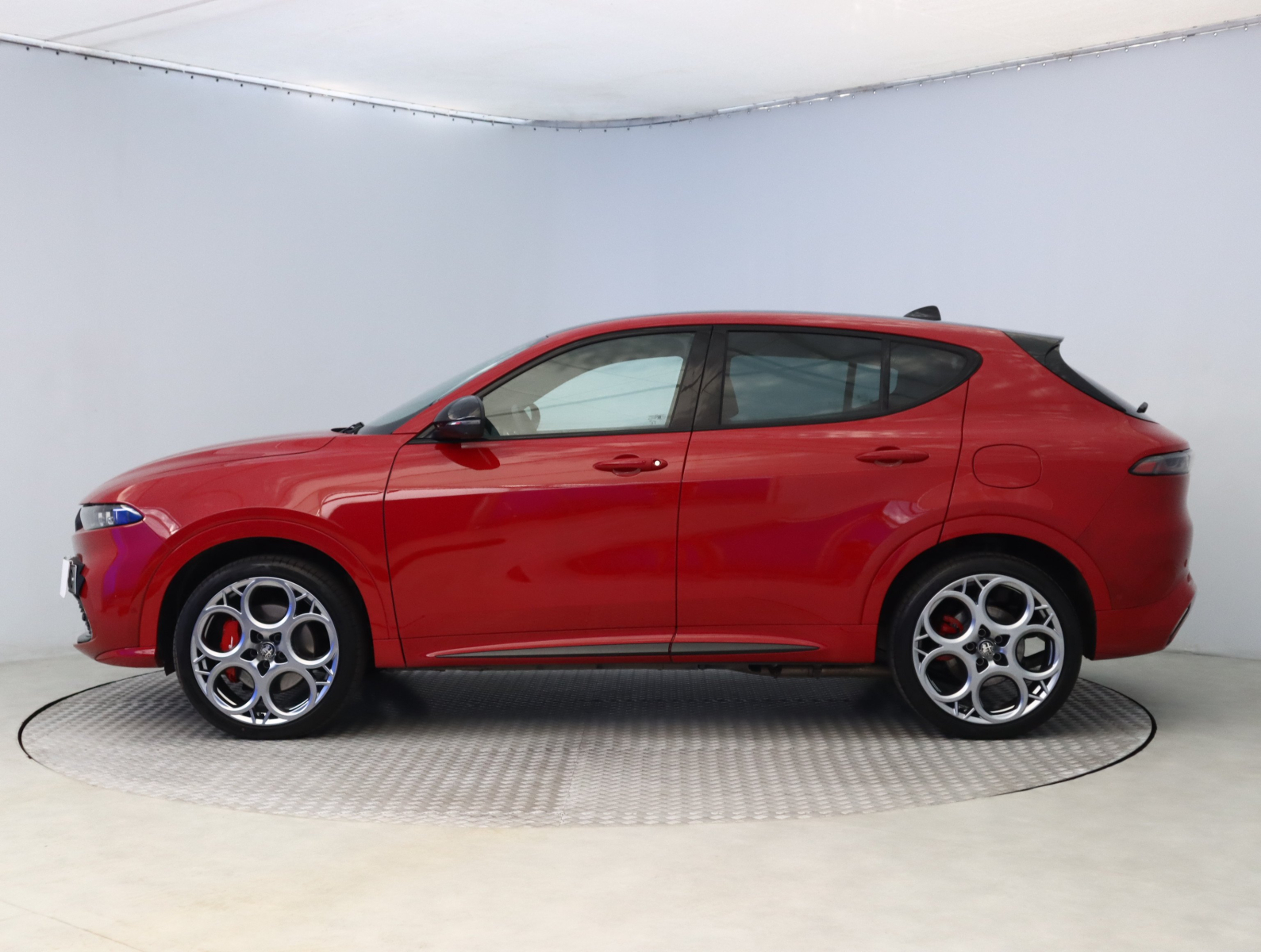 Alfa Romeo Tonale - 2025