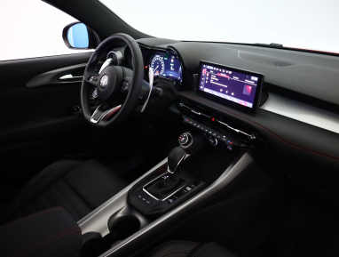 Alfa Romeo Tonale - 2025