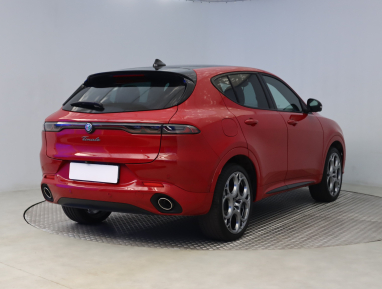 Alfa Romeo Tonale - 2025