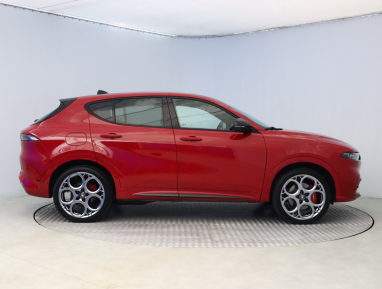 Alfa Romeo Tonale - 2025