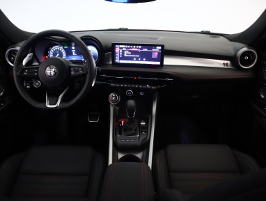 Alfa Romeo Tonale - 2025