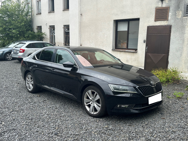 Skoda Superb 2016
