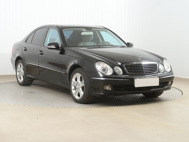 Mercedes-Benz E 2008