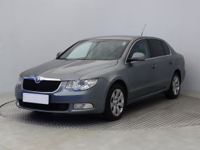 Skoda Superb - 2009