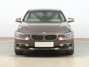 BMW 3 - 2013