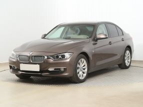 BMW 3 - 2013