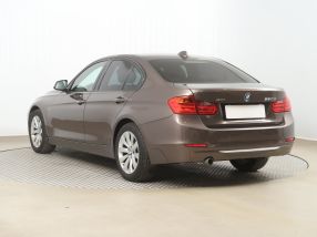 BMW 3 - 2013