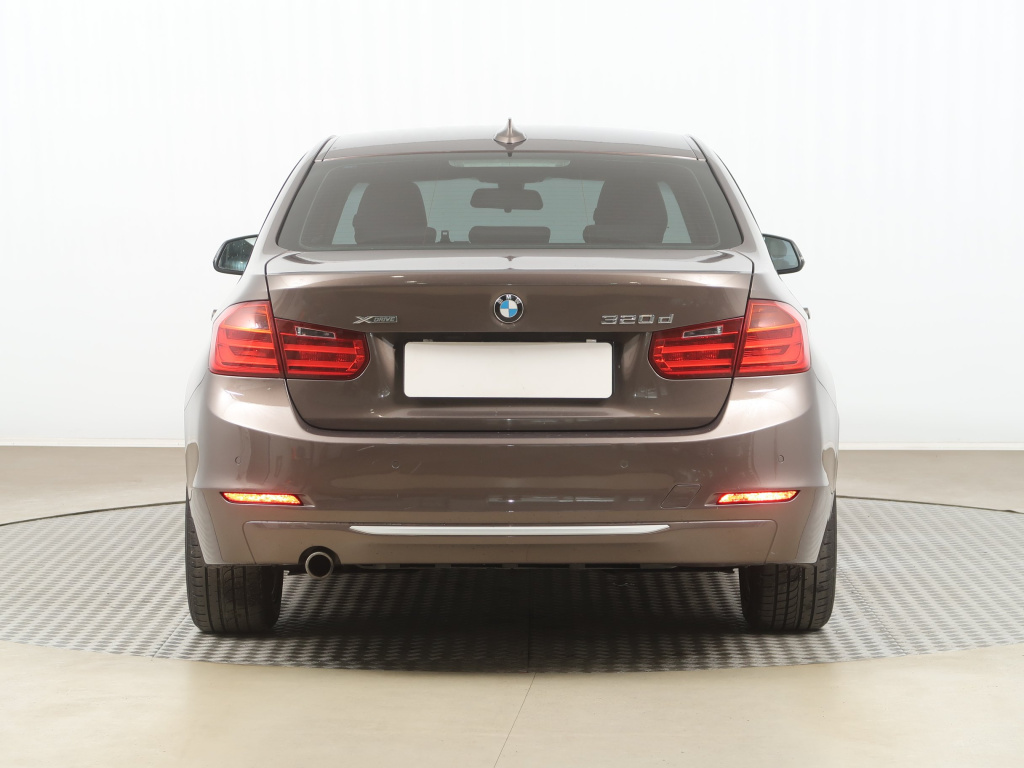 BMW 3