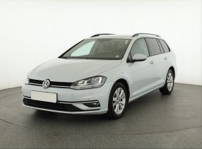 Volkswagen Golf - 2017