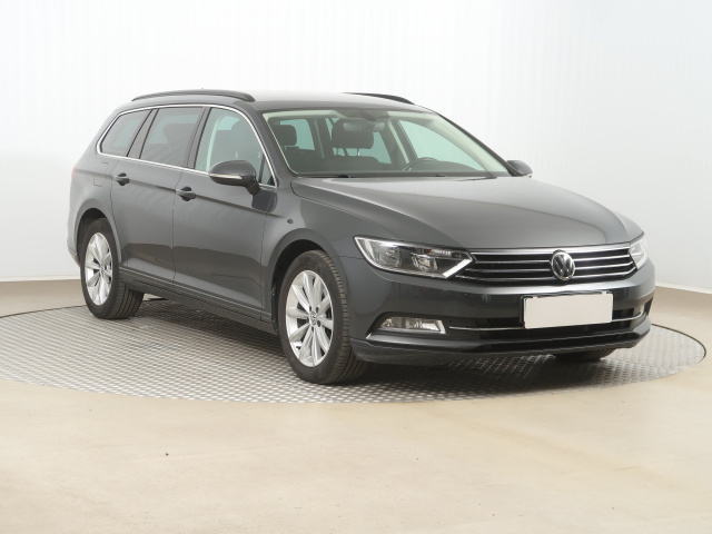 Volkswagen Passat, 2019