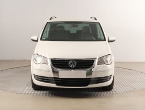 Volkswagen Touran - 2010