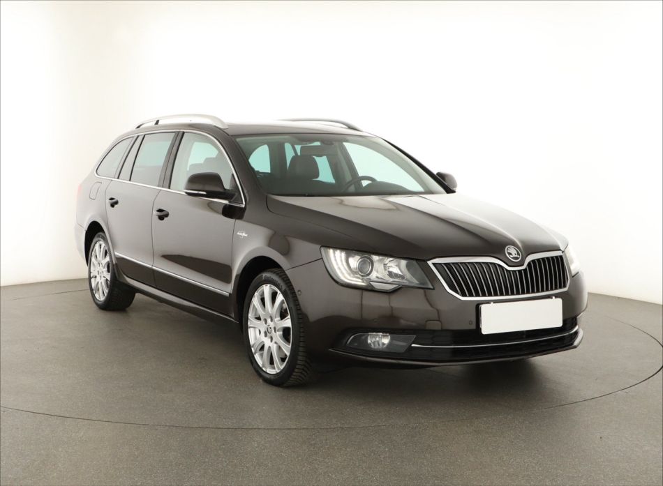 Skoda Superb - 2014