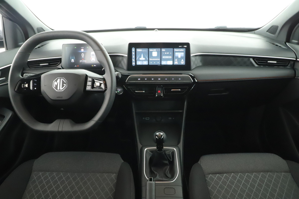 MG 3