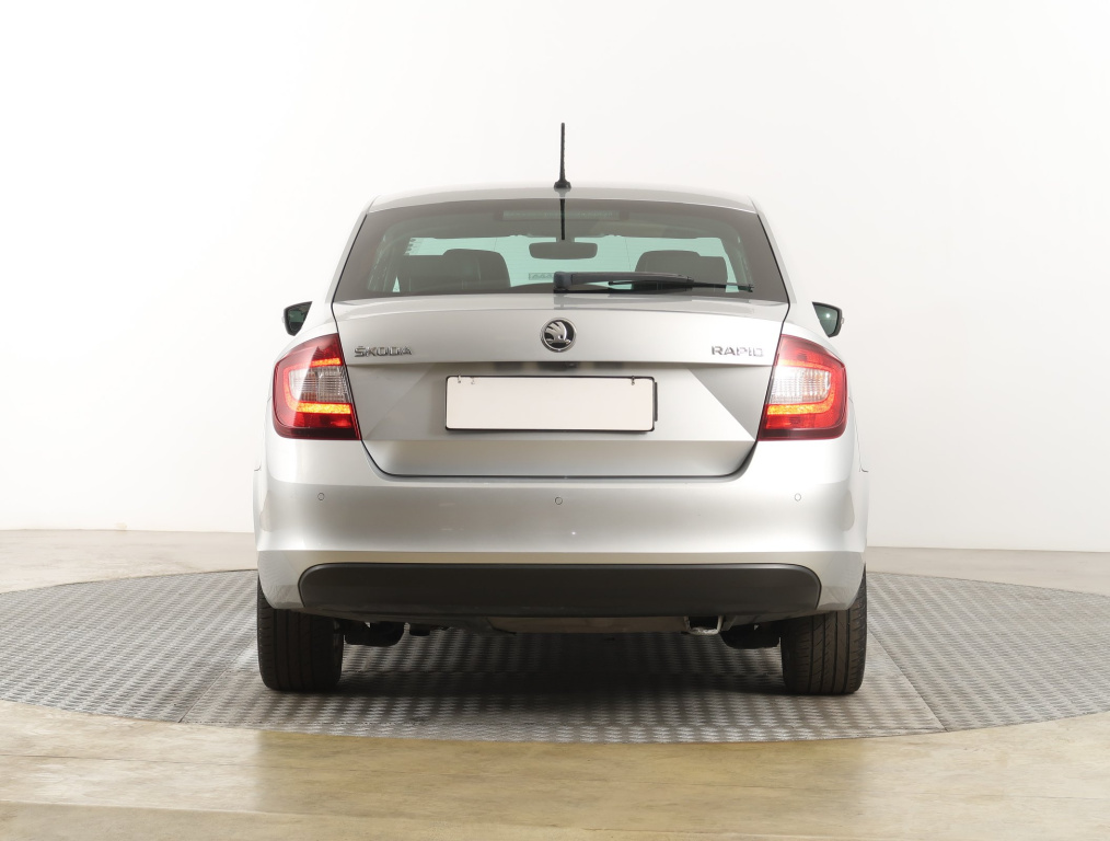 Škoda Rapid