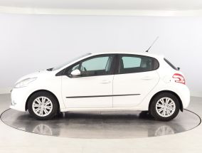 Peugeot 208 - 2014