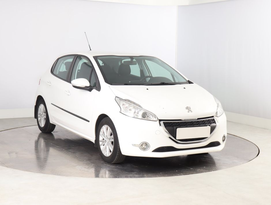 Peugeot 208 - 2014