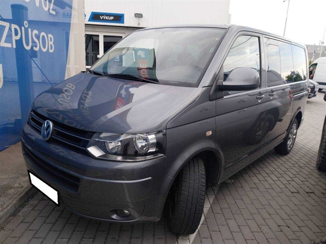 Volkswagen Caravelle 2011