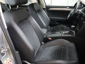 Volkswagen Passat - 2019