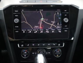 Volkswagen Passat - 2019
