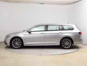 Volkswagen Passat - 2019
